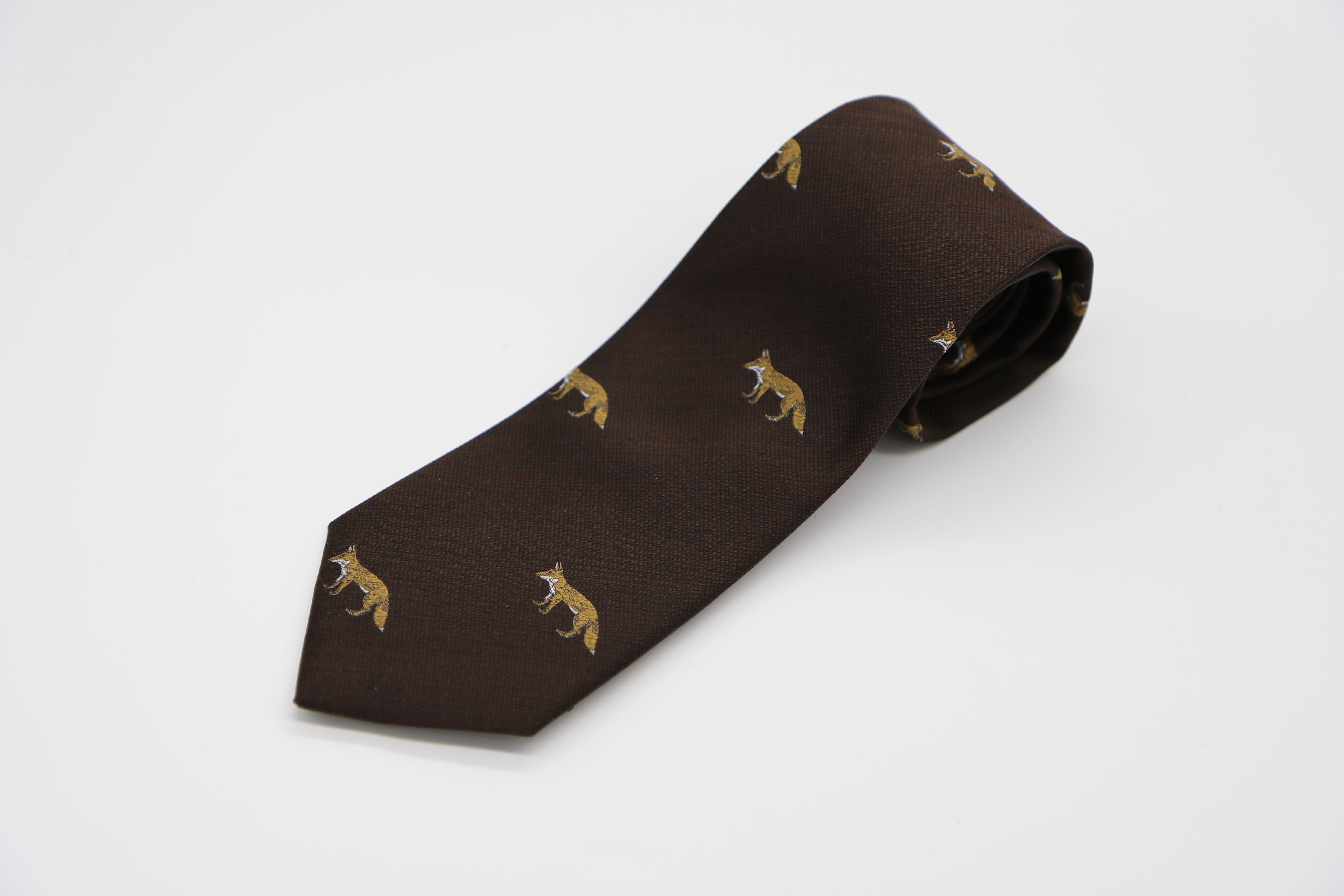 ジビエ柄ネクタイ　茶　キツネ
