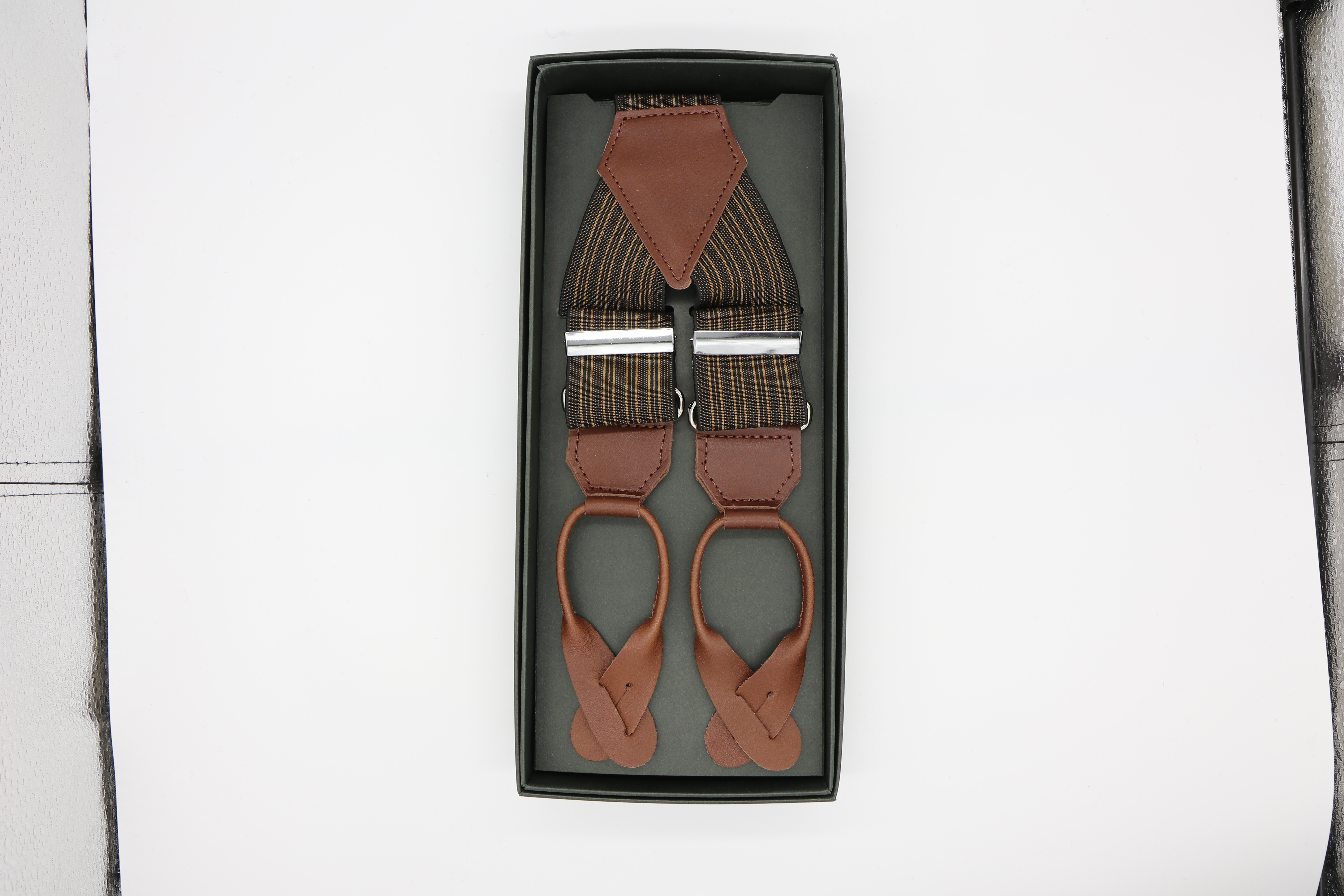 Classic Braces (Brown)