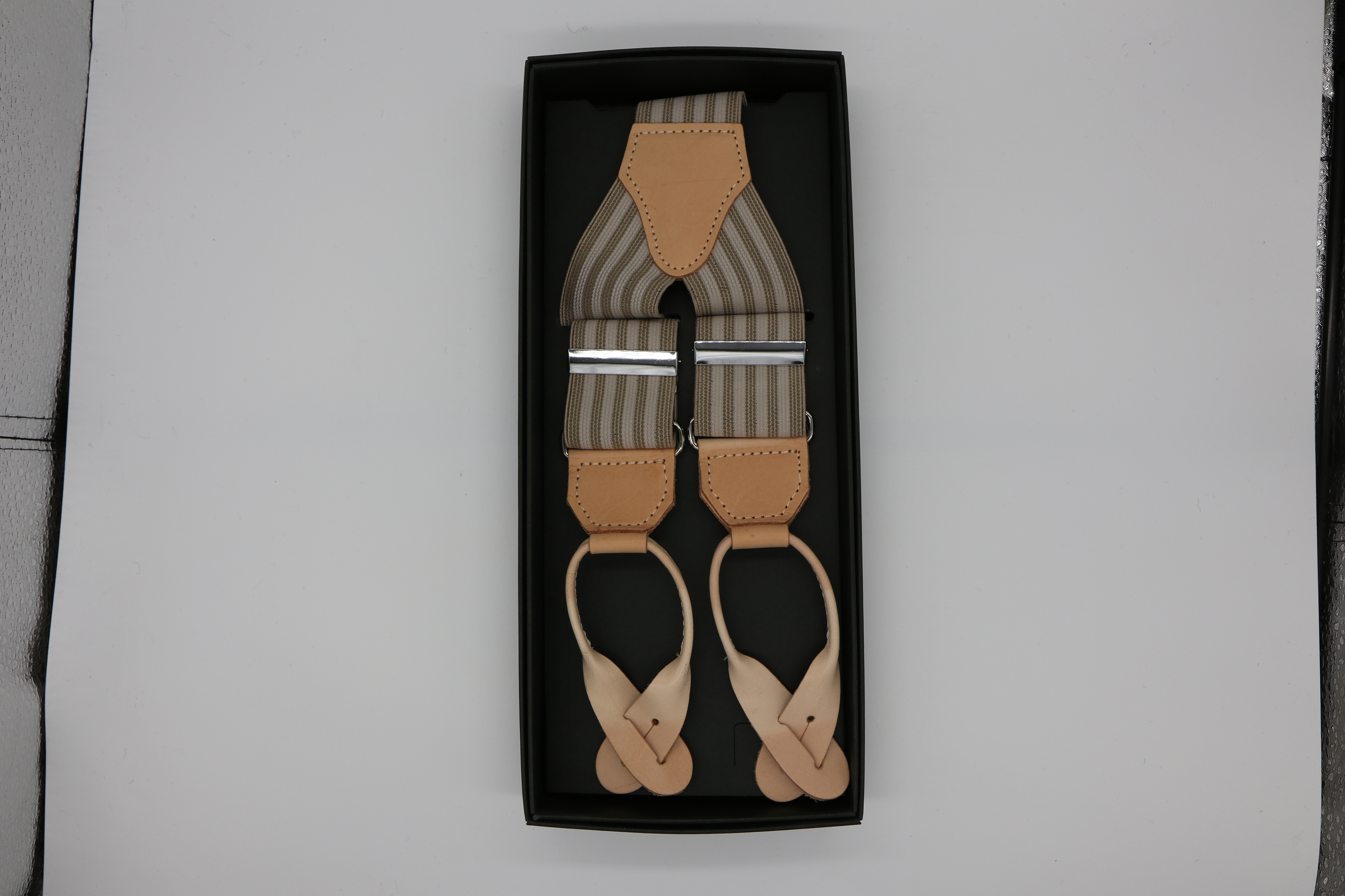 Classic Braces (Beige)